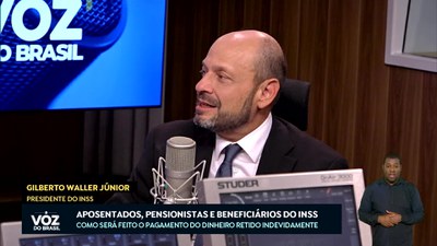 A Voz do Brasil - 9/5/2025 - Gilberto Waller detalha ressarcimento de desconto indevido de benefícios do INSS