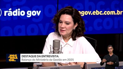 Ministra da Gestão e da Inovação em Serviços Públicos, Esther Dweck, afirma que Carteira de Identidade Nacional é 10 vezes mais segura que RG antigo