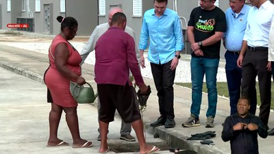 Brasil em Dia – 10/05/24 – MCMV: Lula planta árvore em residencial Parque da Lagoa, em Maceió