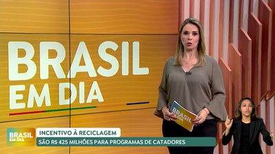 Brasil em Dia - 11/07/24 - Ministro Márcio Macêdo fala sobre incentivo ao Programa de Catadores