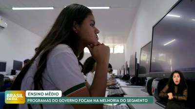 Brasil em Dia – 30/08/24 – Ensino Médio: programas do Governo Federal focam na melhora dessa etapa