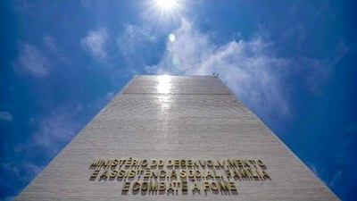 Brasil em Dia - 12/09/24 - Brasil contra fake: Governo alerta que o Programa "Bolsa Rural" não existe