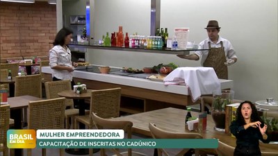 Brasil em Dia - 18/3/2025 - Mulher empreendedora: acordo promove capacitação de inscritas no CadÚnico