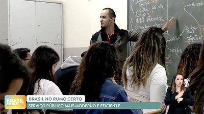 Brasil em Dia - 13/5/2025 - Brasil no Rumo Certo: Governo atua para população acessar serviço público mais moderno e eficiente
