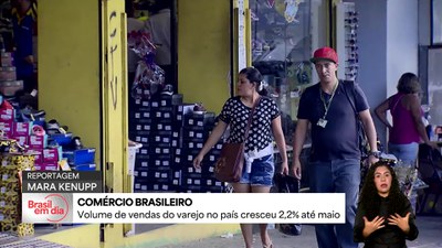 Vendas no comércio sobem 3% nos últimos doze meses