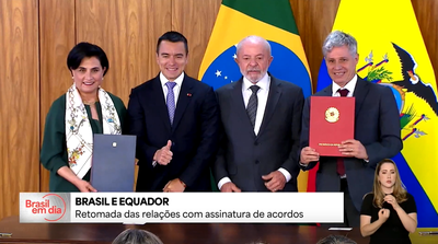 Brasil e Equador retomam relações com assinatura de acordos