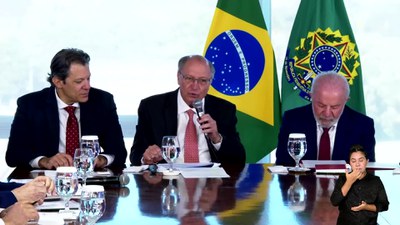 Governo lança linha de crédito de R$ 12 bi para modernizar parque industrial