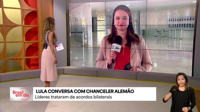 Lula conversa com chanceler alemão