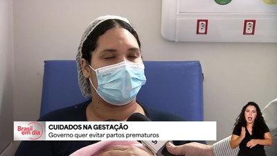 Lei prevê ações para evitar partos prematuros