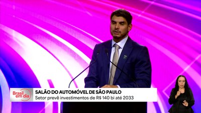 Lula participa da abertura do Salão do Automóvel em São Paulo