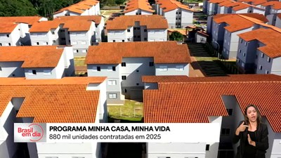 Minha Casa, Minha Vida contratou cerca de 880 mil moradias em 2025