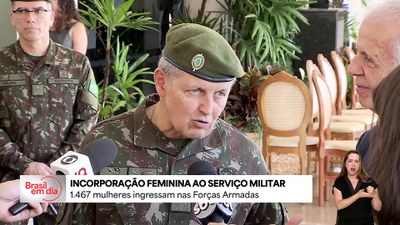 Forças Armadas incorporam mulheres no Serviço Militar