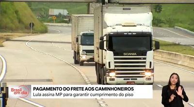 Lula assina MP que reforça regras para cumprimento da tabela de frete dos caminhoneiros