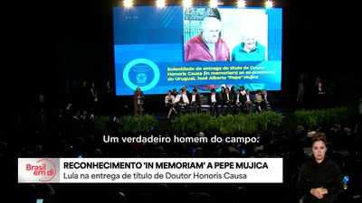 Presidente entrega título de Doutor Honoris Causa In Memorian ao ex-presidente do Uruguai José Alberto 'Pepe' Mujica