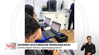 Carreta Digital no Rio de Janeiro leva cursos de tecnologia para a população