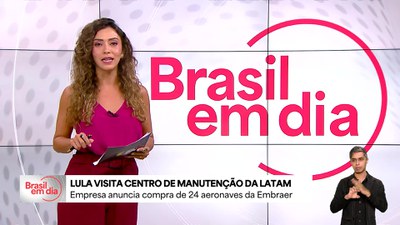 Lula acompanha voo de teste de carro voador
