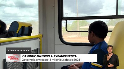 Caminho da Escola já entregou 13 mil ônibus desde 2023