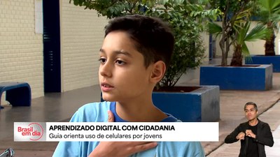 Guia orienta uso de celulares por jovens