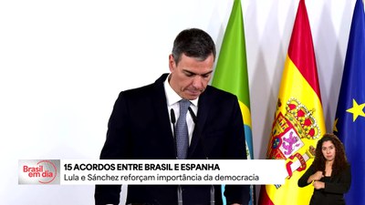 Brasil e Espanha firmam 15 acordos durante viagem do presidente Lula