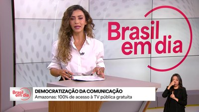 Cerimônia em Manaus marca universalização da TV digital no Amazonas