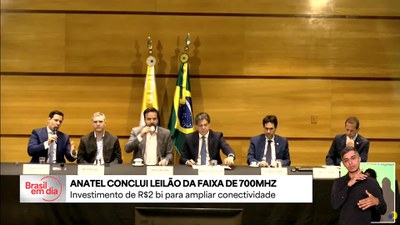 Investimentos de R$ 2 bilhões vão ampliar sinal de celular e internet