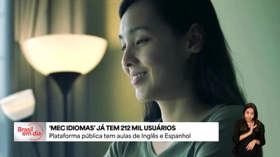 Ministério da Educação oferece cursos de inglês e espanhol, na palma da mão, e de graça