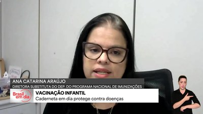 Vacinação infantil: caderneta em dia protege contra doenças