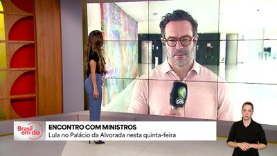 Lula tem encontro com ministros