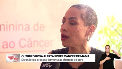 Outubro Rosa alerta sobre câncer de mama